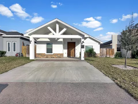 505 Cienega Ln, Laredo, TX 78046