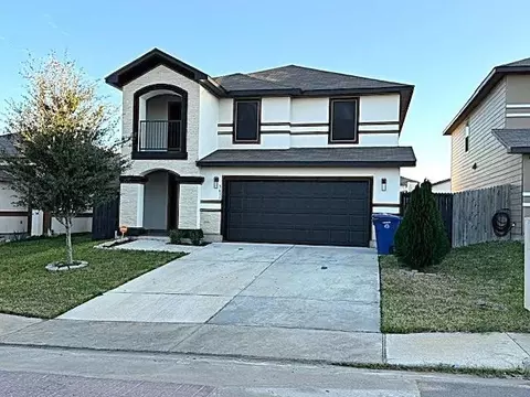 5611 Lone Star Loop, Laredo, TX 78046
