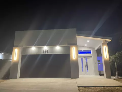 123 Lusitano Dr, Laredo, TX 78046