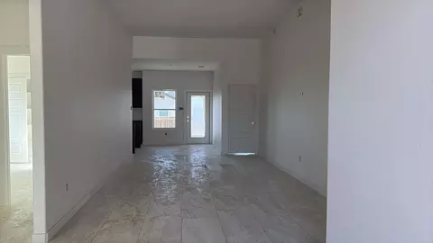 Entry Way - 6006 Heather Loop, Laredo, TX 78043 photo 1 of 2