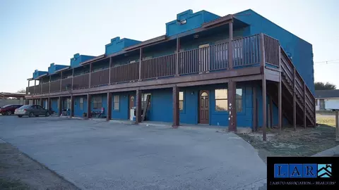 111 W Harald, Hebbronville, TX 78361