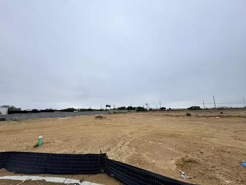 6015 Heather Loop, Laredo, TX 78043 photo 4