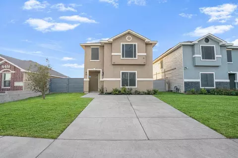 4418 Peacock St, Laredo, TX 78045
