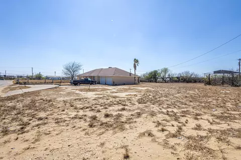 202 Ranch Rd, Laredo, TX 78043 photo 26