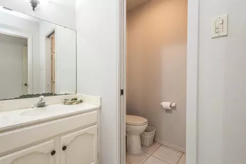 202 Ranch Rd, Laredo, TX 78043 photo 5