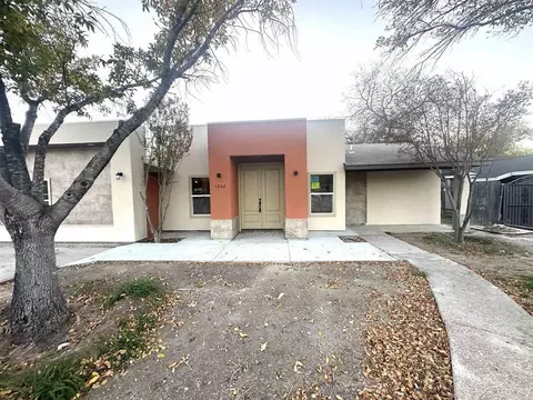 1202 Beverly Dr, Laredo, TX 78045 photo 4