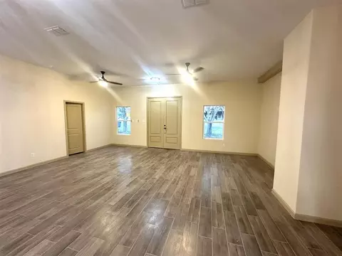 1202 Beverly Dr, Laredo, TX 78045 photo 16