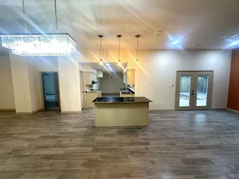 1202 Beverly Dr, Laredo, TX 78045 photo 19
