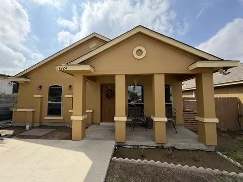 17224 Running Doe St, Laredo, TX 78045