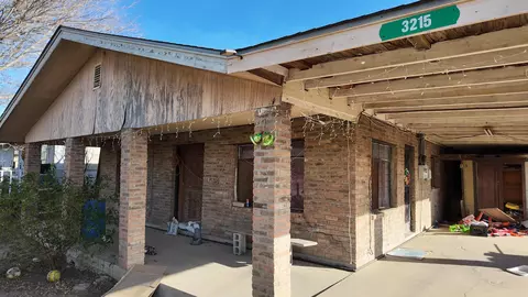 3215 Guadalupe St, Laredo, TX 78043