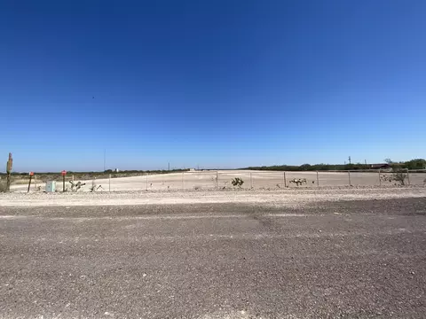 549 Garza Jones Ln, Laredo, TX 78045