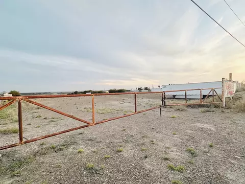 21198 Fm 1472, Laredo, TX 78045
