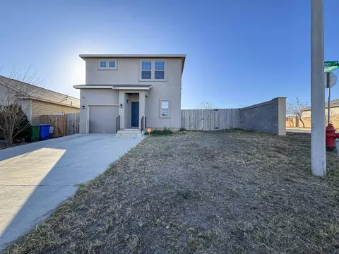 5802 Moses Lp, Laredo, TX 78046