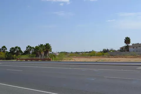 000 E Saunders St, Laredo, TX 78041 photo 6