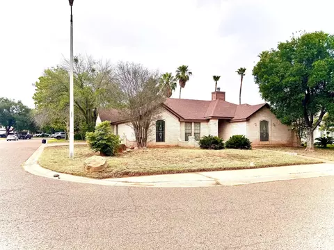1202 St John Lp, Laredo, TX 78045
