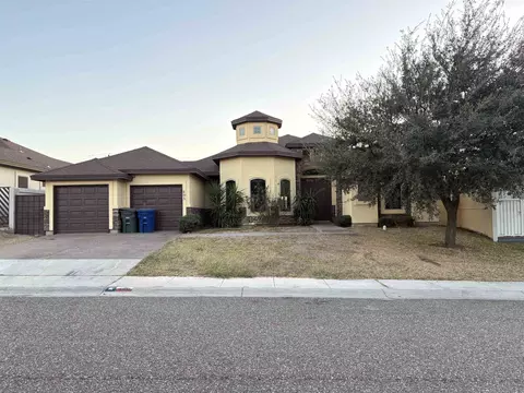 405 Michoacan Loop, Laredo, TX 78045 photo 1