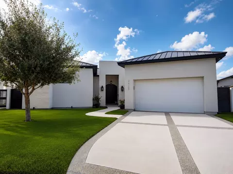2929 Melville Lp, Laredo, TX 78041