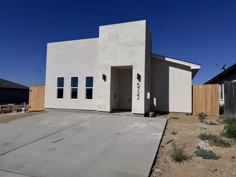 5722 Moses Lp, Laredo, TX 78046 photo 1