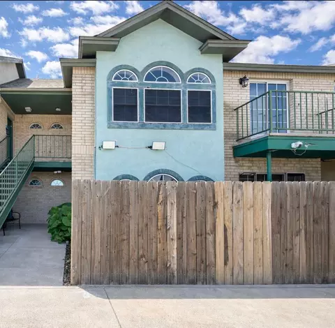 1220 Fremont St #6, Laredo, TX 78040