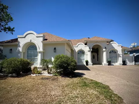 622 Forest Lp, Laredo, TX 78045
