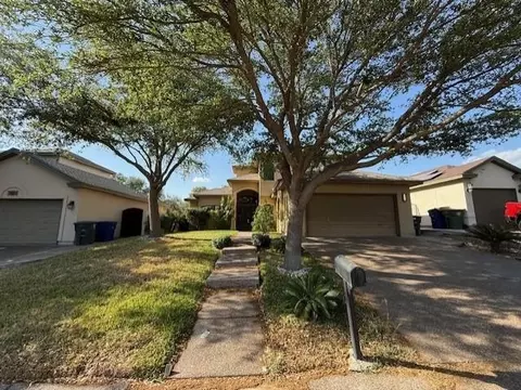 2912 Sundance Lp, Laredo, TX 78045