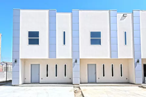1011 Emerald Valley Dr #25 D, Laredo, TX 78043