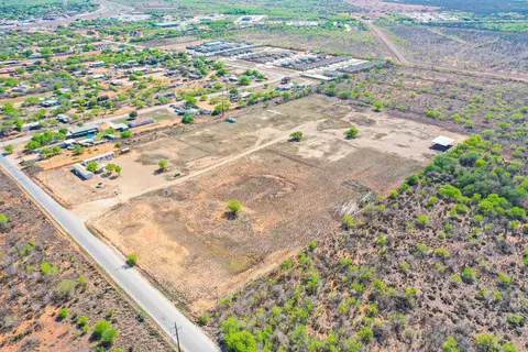 1035 Pena Rd, Cotulla, TX 78014 photo 16