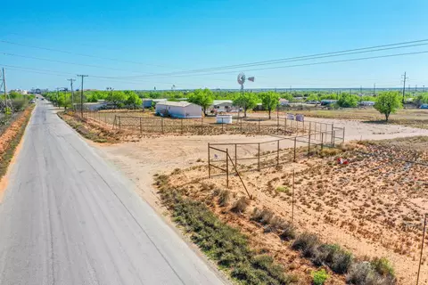 1035 Pena Rd, Cotulla, TX 78014 photo 9