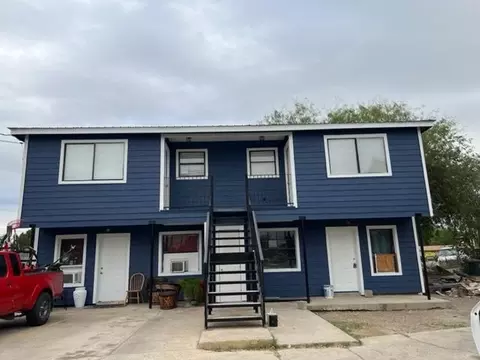 1303 Eistetter St, Laredo, TX 78041