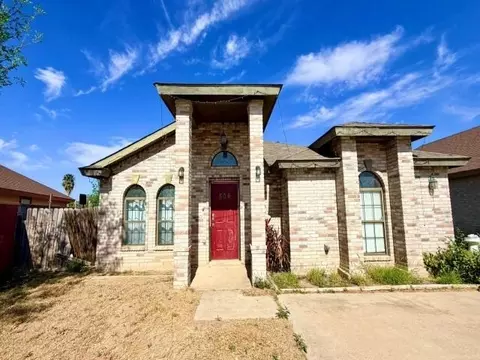 806 Cupid Ln, Laredo, TX 78045