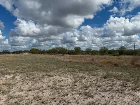440 Norte Rd, Laredo, TX 78044 photo 7