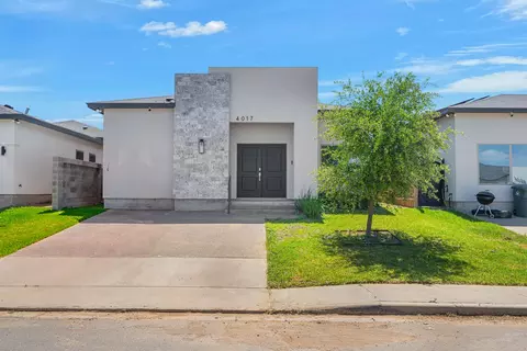 4017 Bella St, Laredo, TX 78046