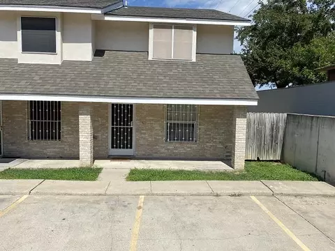 8911 Mcpherson Rd #9B, Laredo, TX 78045