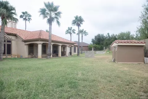 Exterior - 8912 Siller Lp, Laredo, TX 78045 photo 2 of 2