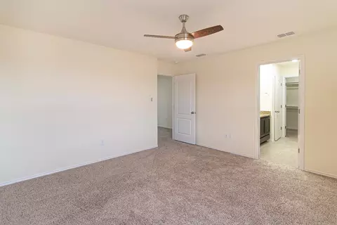 Bedroom - 5607 Lone Star Loop, Laredo, TX 78046 photo 1 of 4