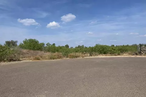 1120 Marshall St, Laredo, TX 78045