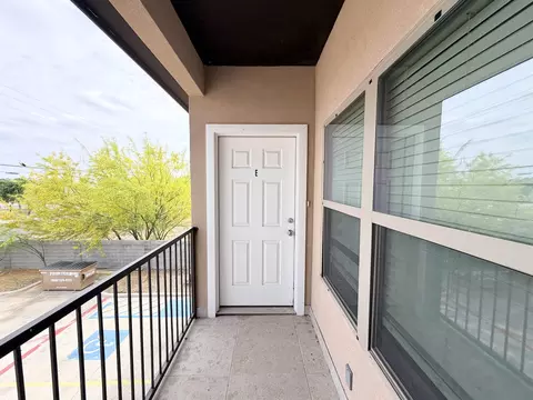 5601 Cuenca Dr #E, Laredo, TX 78046