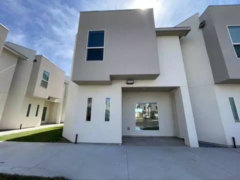 504 Gale Ct #A103, Laredo, TX 78041