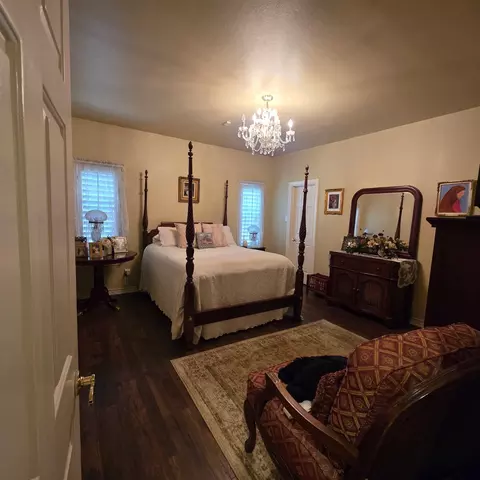 Bedroom - 1310 Nicklaus Lp, Laredo, TX 78045 photo 1 of 2