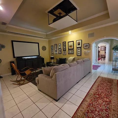 Living - 1310 Nicklaus Lp, Laredo, TX 78045 photo 2 of 3