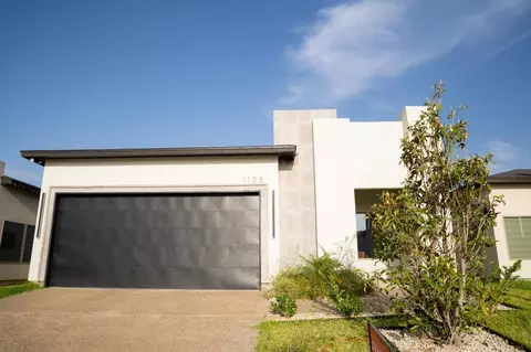 1105 Morocoy Dr, Laredo, TX 78046