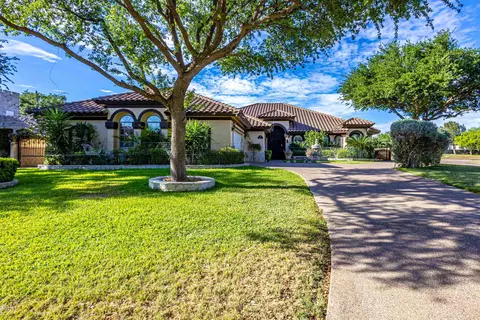 154 Cardinal Ln, Laredo, TX 78045