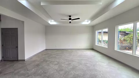 Living - 1017 12 E Lyon St, Laredo, TX 78040 photo 1 of 4