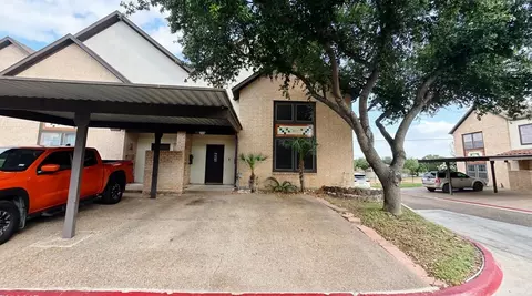 2445 Monarch Dr #704, Laredo, TX 78045