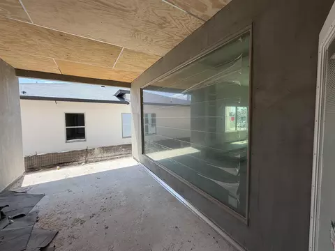 1016 Noyola Loop, Laredo, TX 78046 photo 9