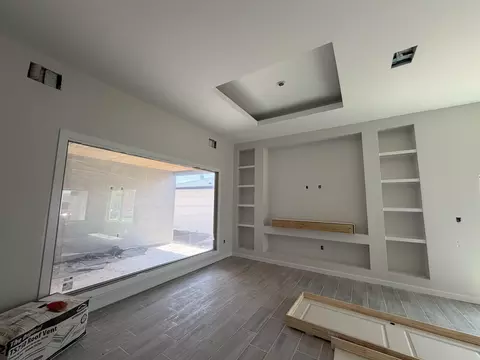 1016 Noyola Loop, Laredo, TX 78046 photo 4
