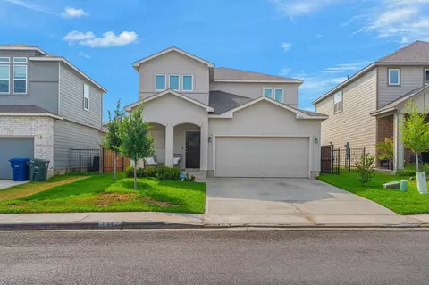 1416 Sambar Lp, Laredo, TX 78045