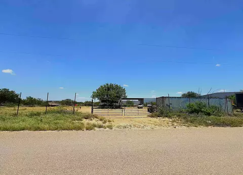 341 Appaloosa Rd, Laredo, TX 78045