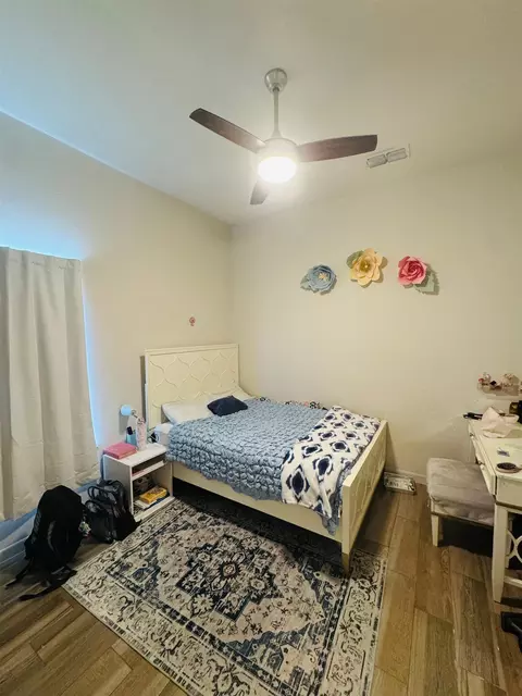 Bedroom - 1613 Tabasco Dr, Laredo, TX 78046 photo 2 of 2