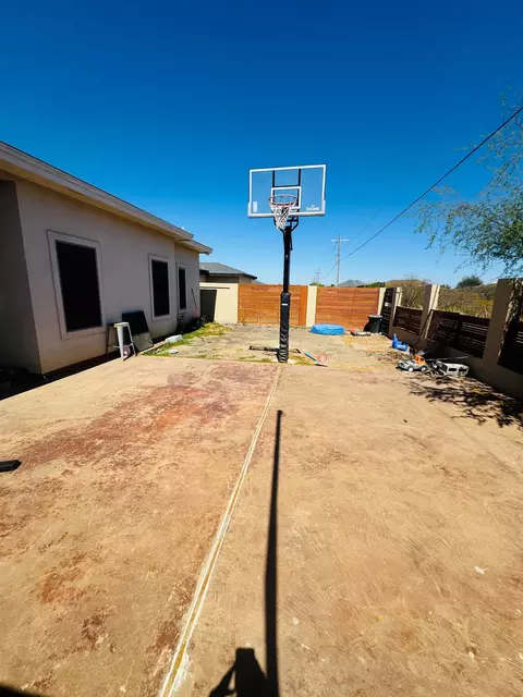Exterior - 1613 Tabasco Dr, Laredo, TX 78046 photo 7 of 8